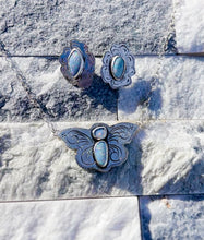 Load image into Gallery viewer, Blossom Earrings
