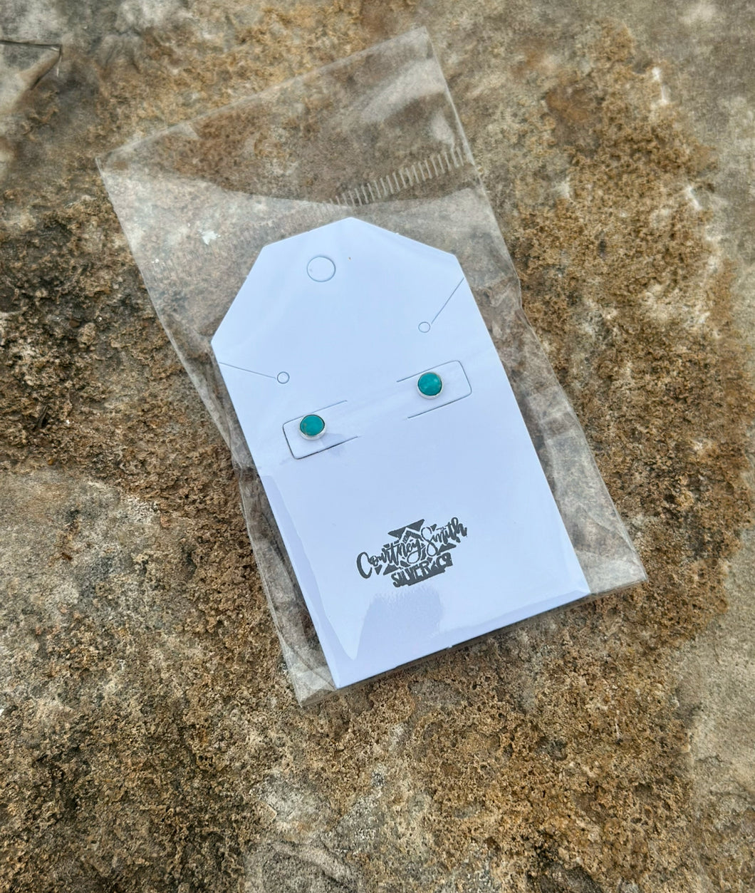 Kingman Studs 4mm